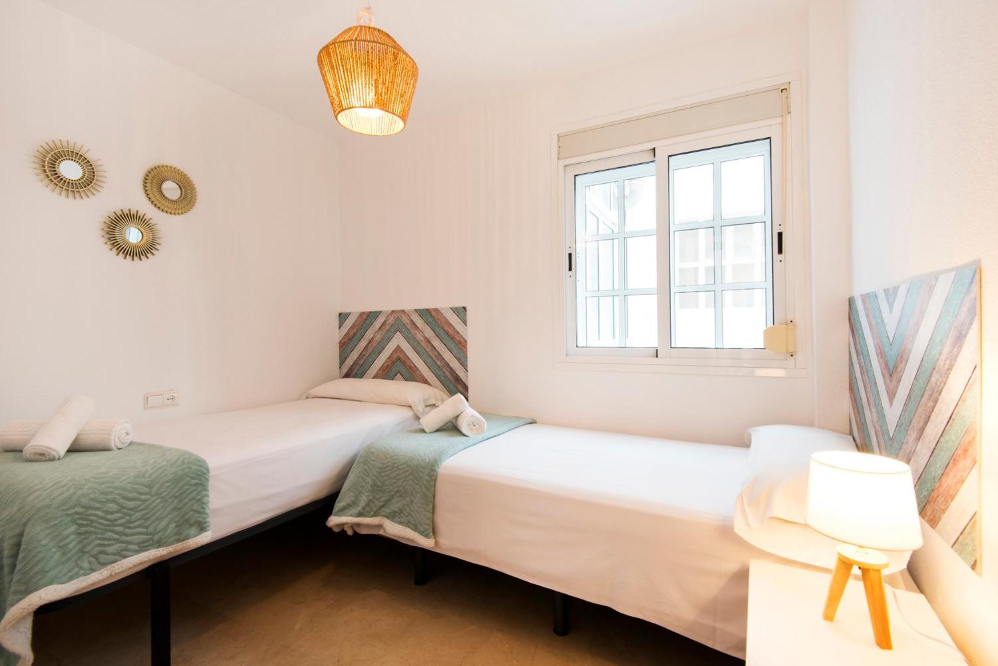 Victoria Square 2, Center Apartment Malaga Bagian luar foto