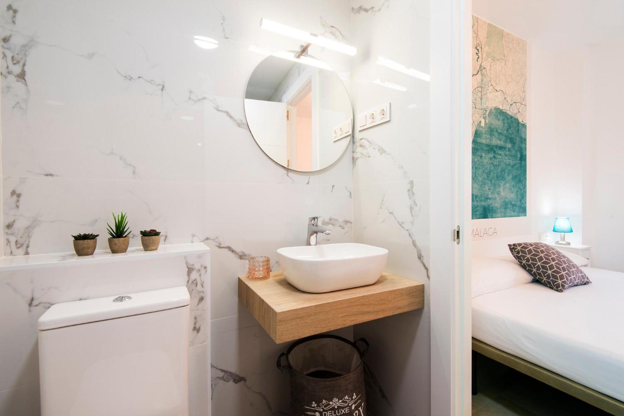 Victoria Square 2, Center Apartment Malaga Bagian luar foto