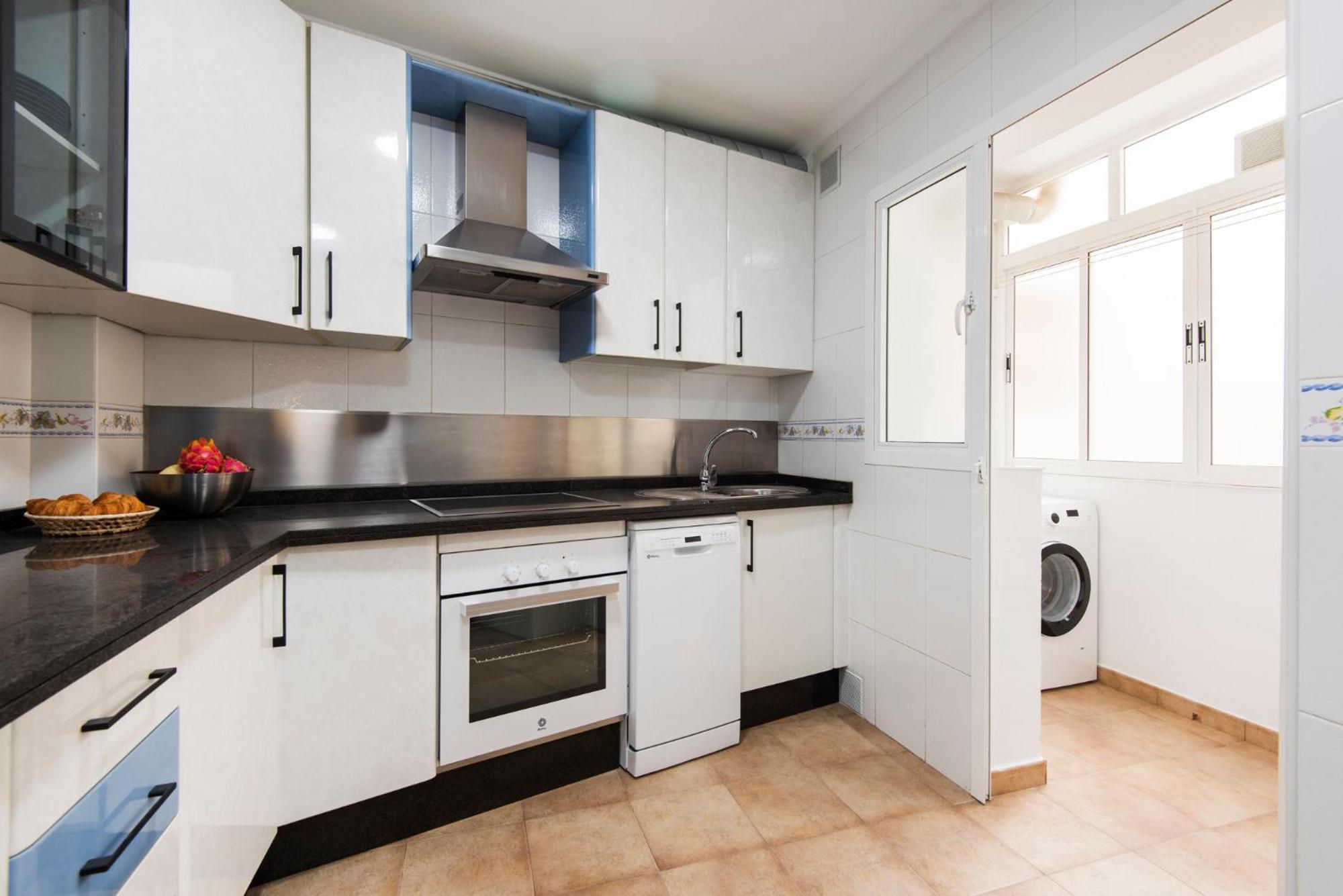 Victoria Square 2, Center Apartment Malaga Bagian luar foto