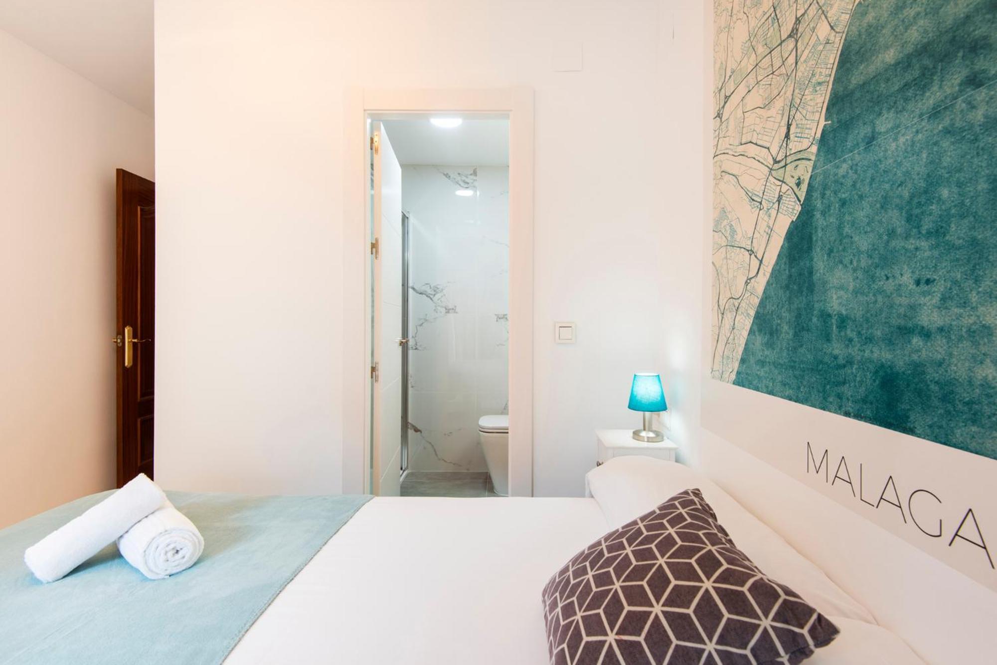 Victoria Square 2, Center Apartment Malaga Bagian luar foto